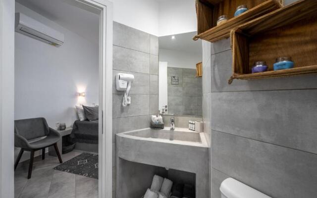 MaΜa's Studio & Apartment