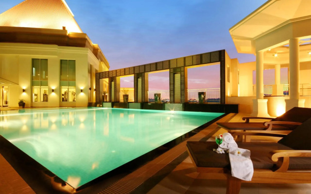 Cape Racha Hotel