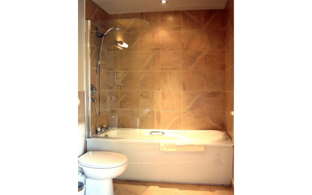Shireburn Arms Hotel