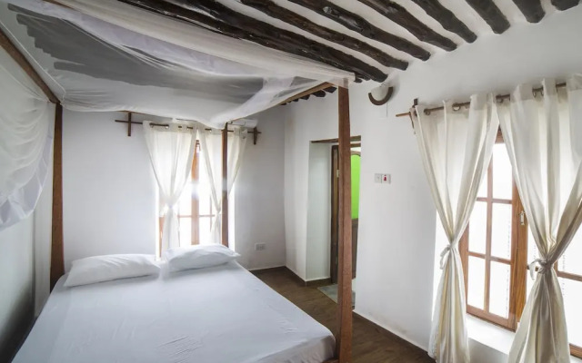 Lala Hostel