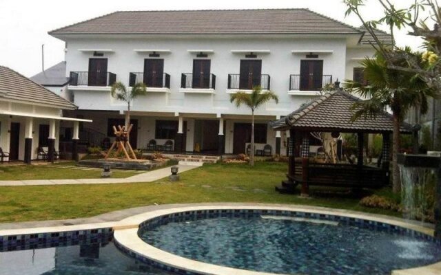 Sumber Hotel