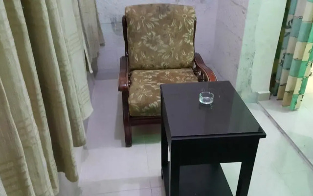 Nefertiti Hotel