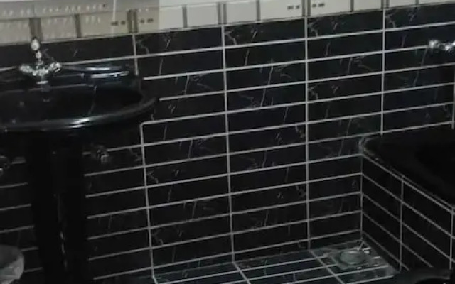 City Home Guest House F7