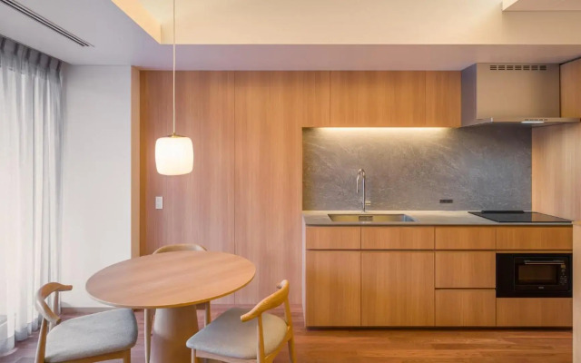 HOTEL LA VIGNE HAKUBA by Onko Chishin