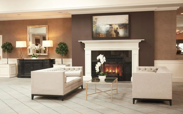 Ethan Allen Hotel