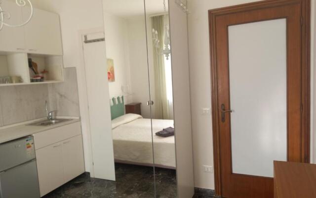 MinihouseLarissa diVerona