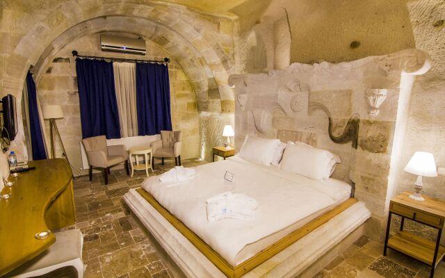 Azure Cave Suites