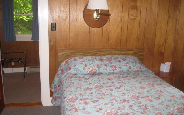 Mount Coolidge Motel