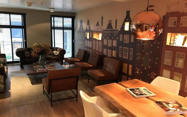 Отель Cornelisz