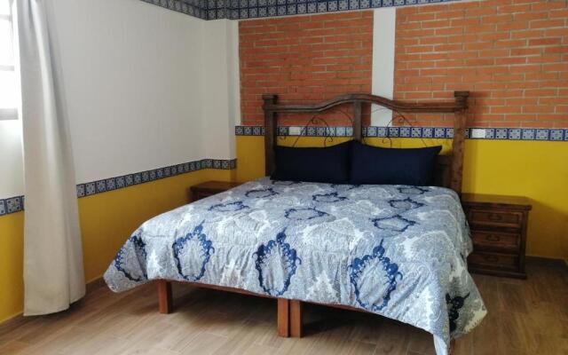 Hotel y Suites Axolotl