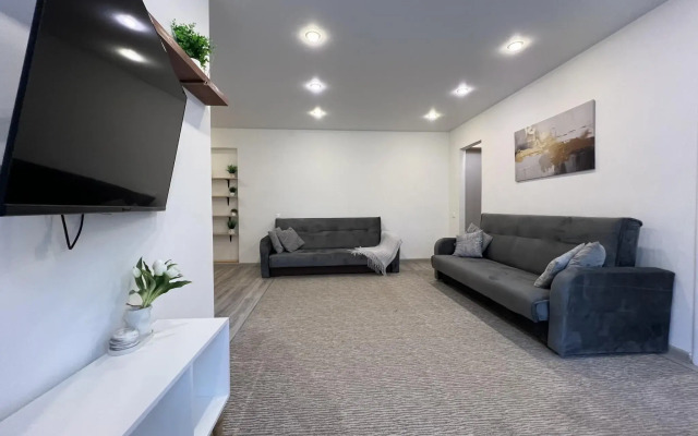 Апартаменты на улице Бажова 127