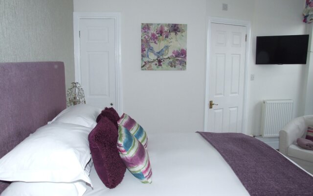 Tides Reach Guest House