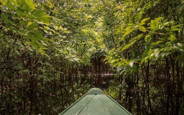 Amazonia Jungle Hotel