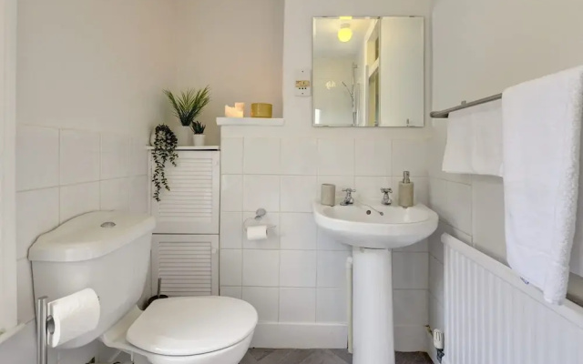 Host Stay 47 Dudley Street