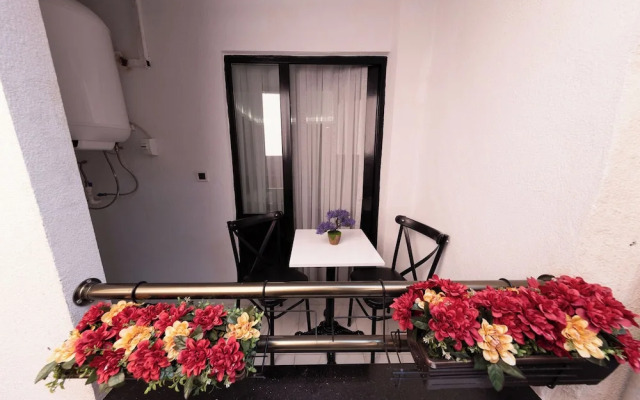 Aya Langa Hotel