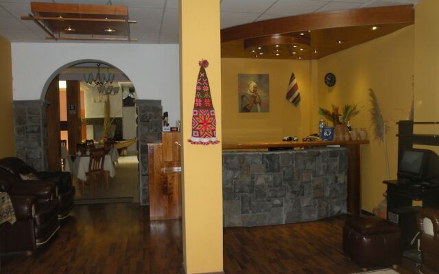 Cantuta Inn