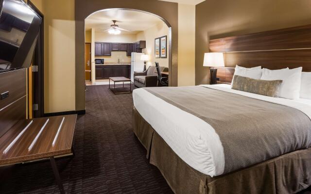 Best Western Plus Hill Country Suites