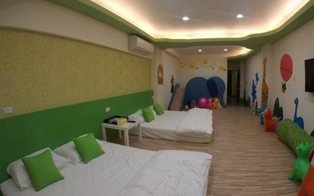 Night Bear Family Homestay