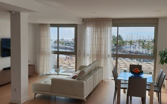 Beachfront Loft in Puerto de Mogan