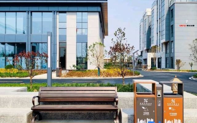 Saturday Express Hotel