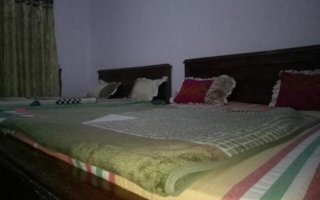 Dayananthan Inn Rest