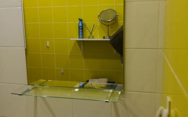 Good Price Location, Self Check-in Tidy & Cozy Flat
