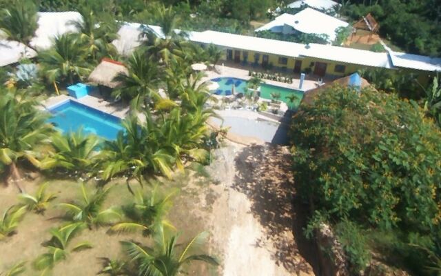 Paradise Inn