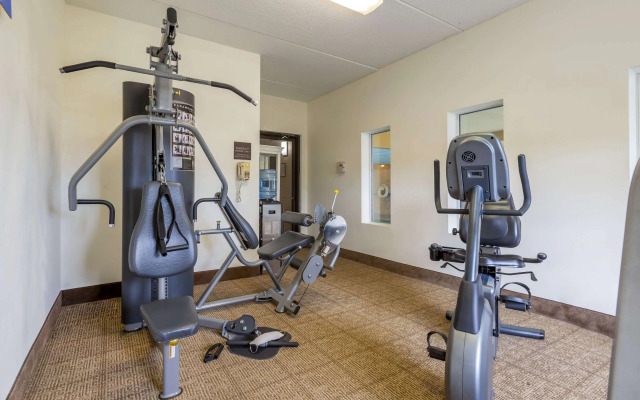 Comfort Inn & Suites Wilkes Barre - Arena