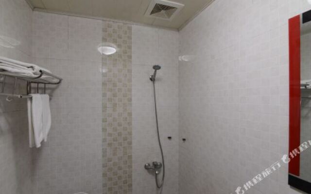 Zhenjiang Jiaofu Hotel