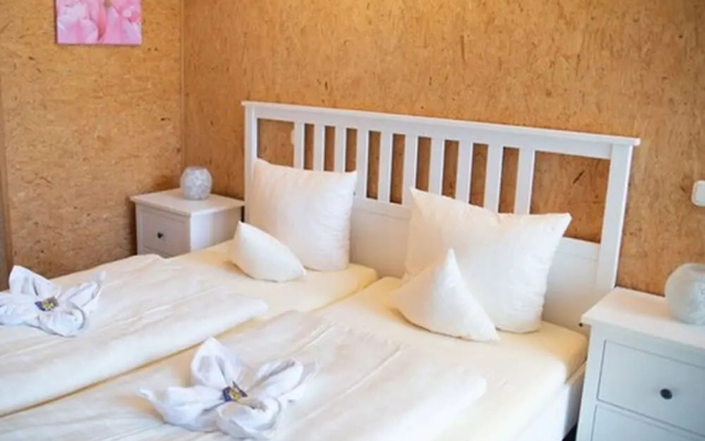 Hotel Vicinity