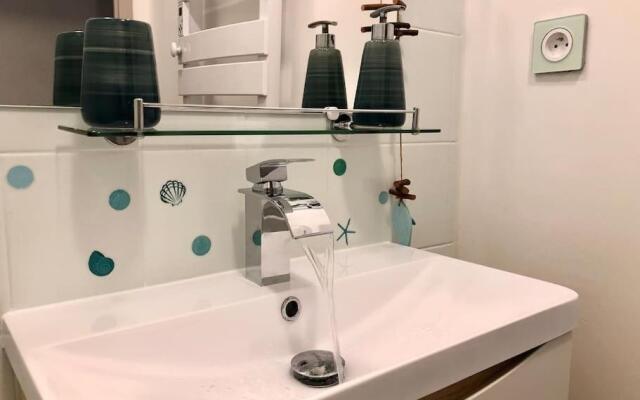 T2 « lémanesque » aux nuances du lac avec jardin