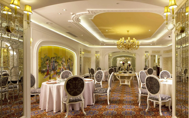 Ramada Plaza Wuhan Optics Valley