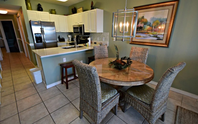 Caribbean 803 by RedAwning