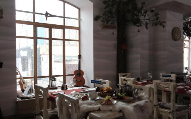 Hotel Expeditsia