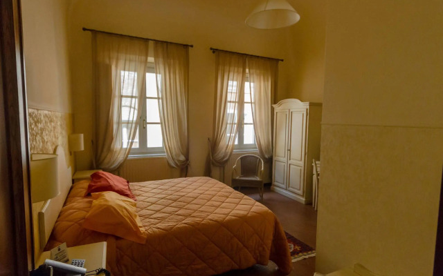 Albergo Etruria