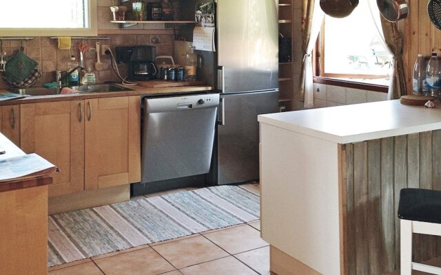 6 Person Holiday Home in Dalaro