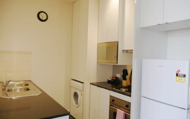 Corporate Stayz at Collins