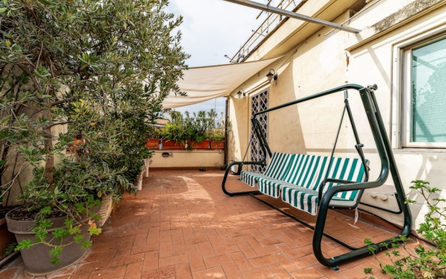 Amly Mary Roof Garden
