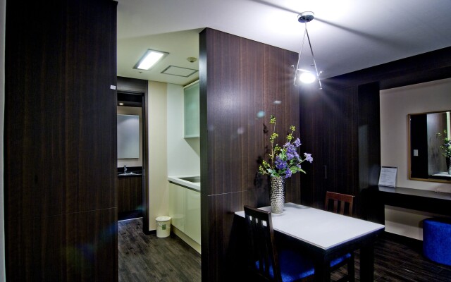 Vabien Suites II Serviced Residence