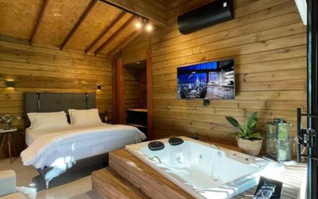 Cabana equipada em meio à natureza em Pomerode