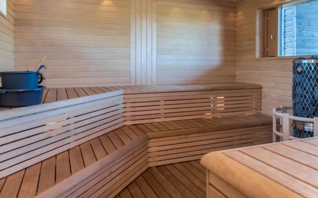 Holy Lake Rantasauna Erkkoranta