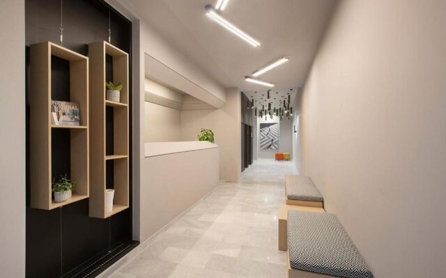 Thisean Modern Suites By Athens Stay