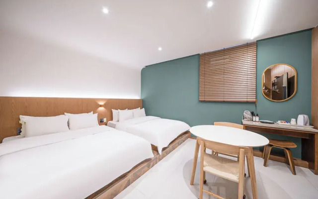Sweet Hotel Seongseo