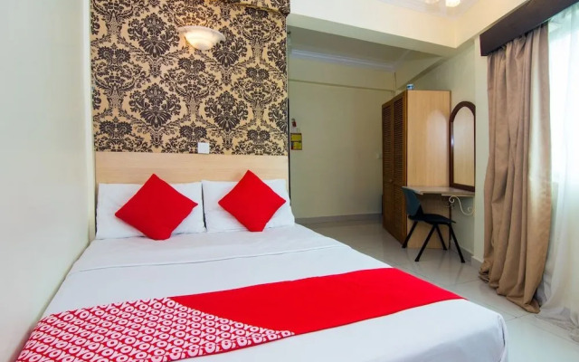 528 Andaman Sea Hotel