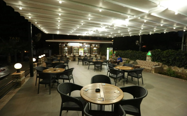 Mavruka Hotel