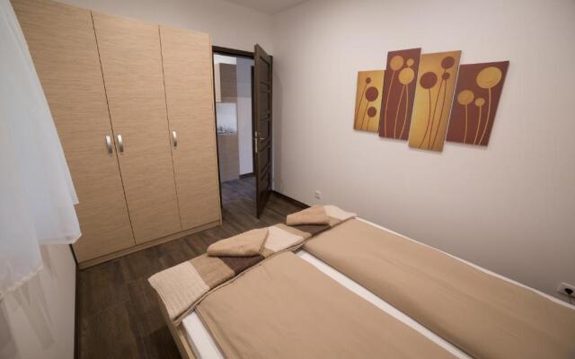 Relax Apartmanház