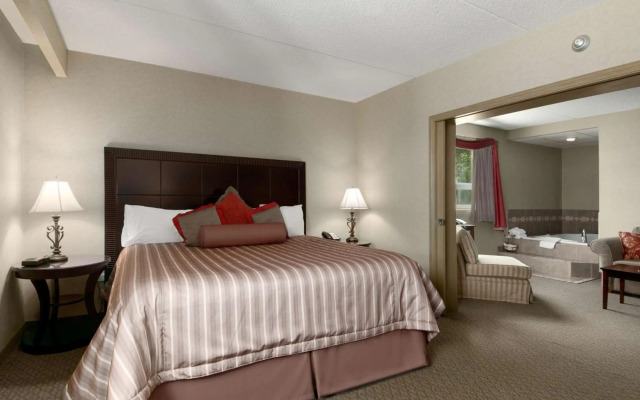 Travelodge by Wyndham Winnipeg East