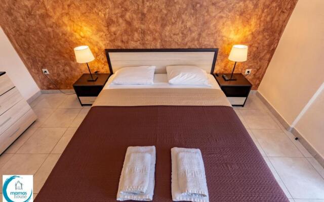 Mama's House luxury apartments