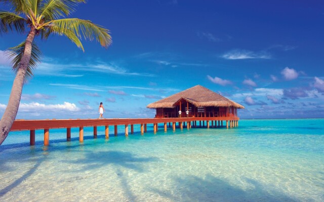 Medhufushi Island Resort