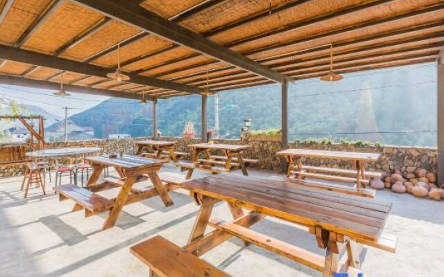 Mogan Mountain Style B  B